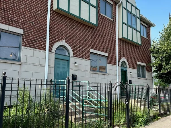 2057 W 35th St, Chicago, IL 60609