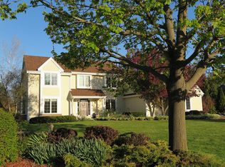 2170 Vincent Dr, Brookfield, WI 53045