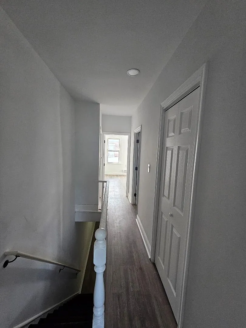 6415 Glenmore Ave - A - 6415 Glenmore Ave - A — Photo 2