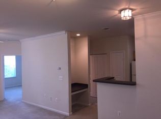 12000 Market St APT 362, Reston, VA 20190
