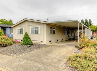 16 Westgate Cir, Santa Rosa, CA 95401