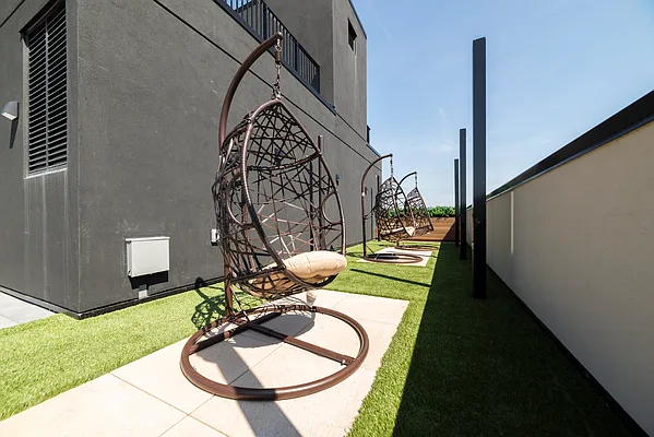 Rented by Key City Capital Inc | media 74