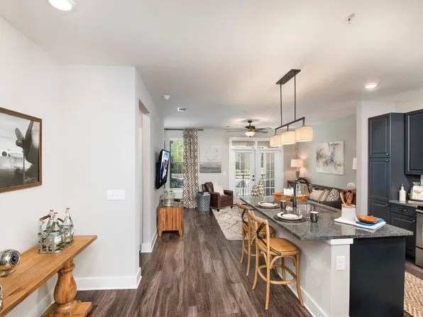 1900 Genesee St #Id14009, Houston, TX 77006