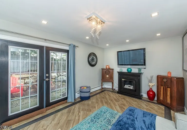 24 Chatham Rd — Photo 9