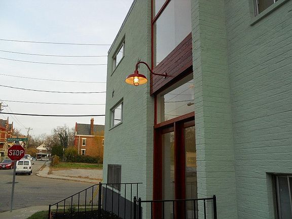 2nd image of 1621 Clayton Ave #12