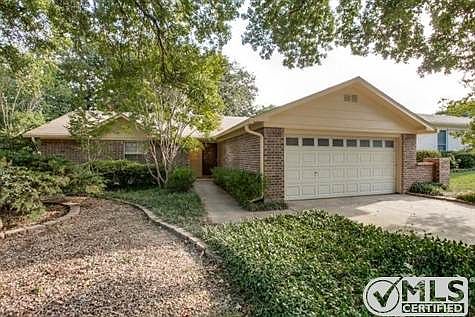 1st image of 5700 Woodhollow Dr