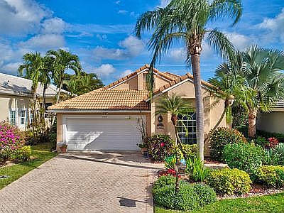 1st image of 11622 Creekside Dr