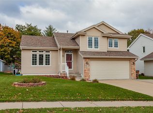 4973 Waterford Dr, West Des Moines, IA 50265