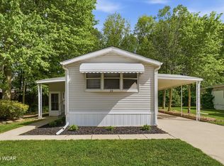 39 Lakeside Dr, Lima, OH 45804