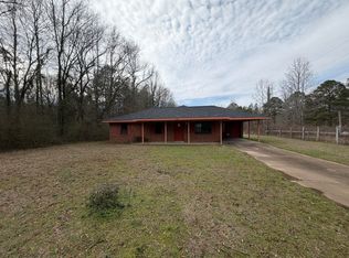 800 Hairston Bend Rd, Columbus, MS 39702
