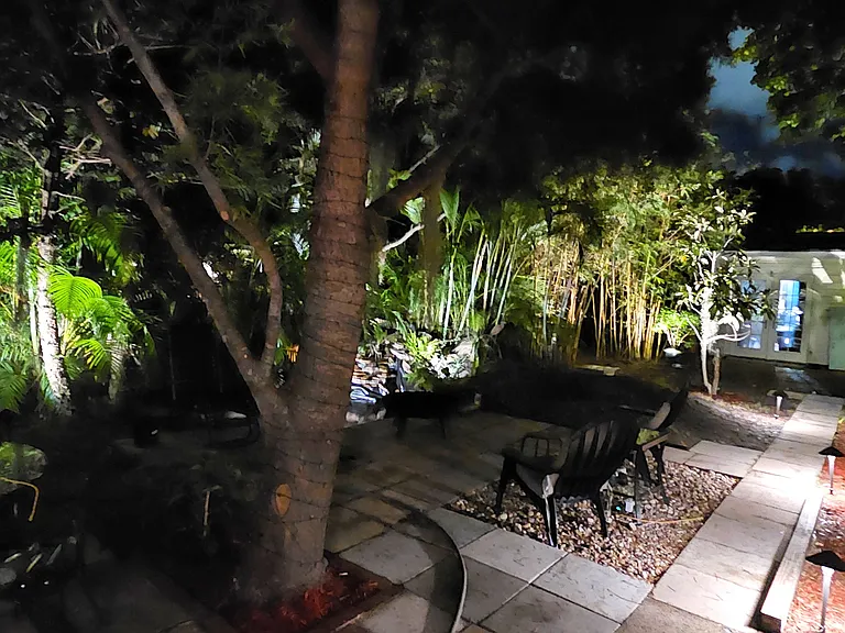 502 N Palmway — Photo 25