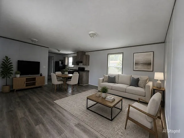 3 bed, 2.0 bath, 1056 sqft, $1,850 — Photo 2