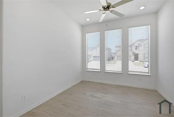 700 Pistachio Pkwy — Photo 27