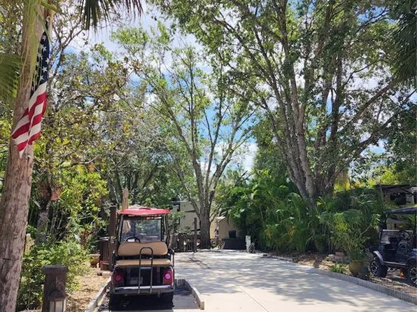 217 Horseshoe Bnd #217, Lake Wales, FL 33898