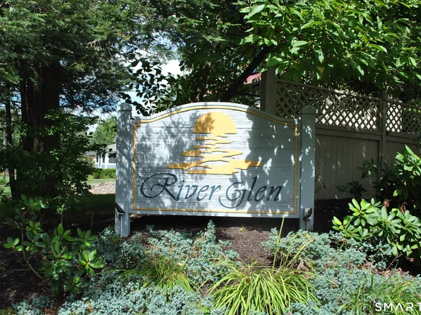 46 Glen Ridge Court #46, New Milford, CT 06776