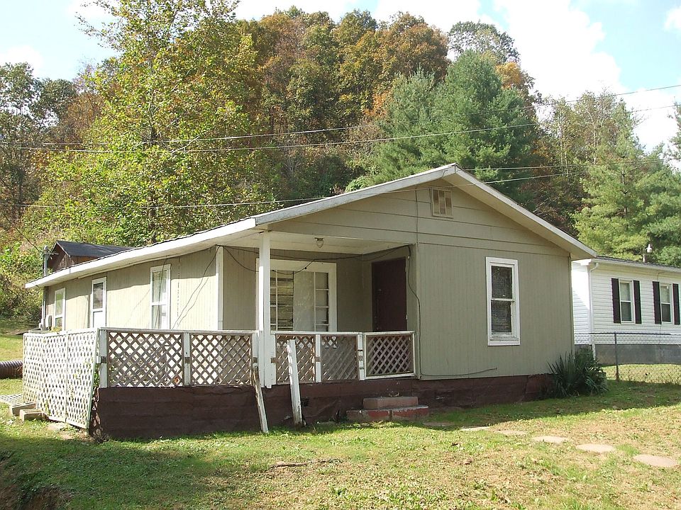 2nd image of 448 Litteral Fork Rd