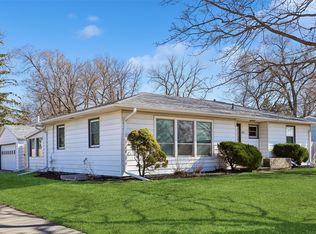 202 S Dakota Ave, Ames, IA 50014