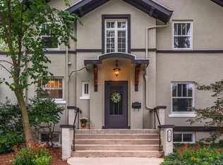 1102 E Monroe St, Bloomington, IL 61701