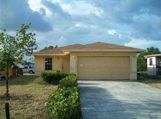 210 SW 3rd Ct, Deerfield Beach, FL 33441