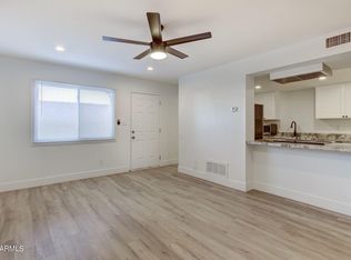 948 S Alma School Rd #2, Mesa, AZ 85202