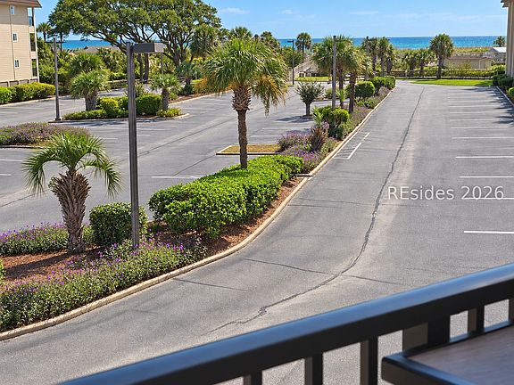 4th image of 40 Folly Field Road UNIT B205