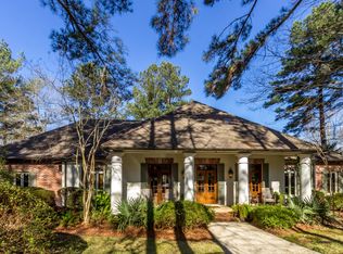 88 Raybourn Rd, Sumrall, MS 39482