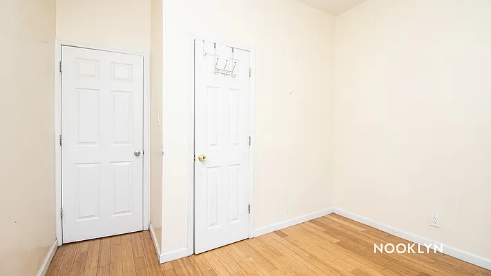 Rented by Nooklyn NYC LLC | media 19