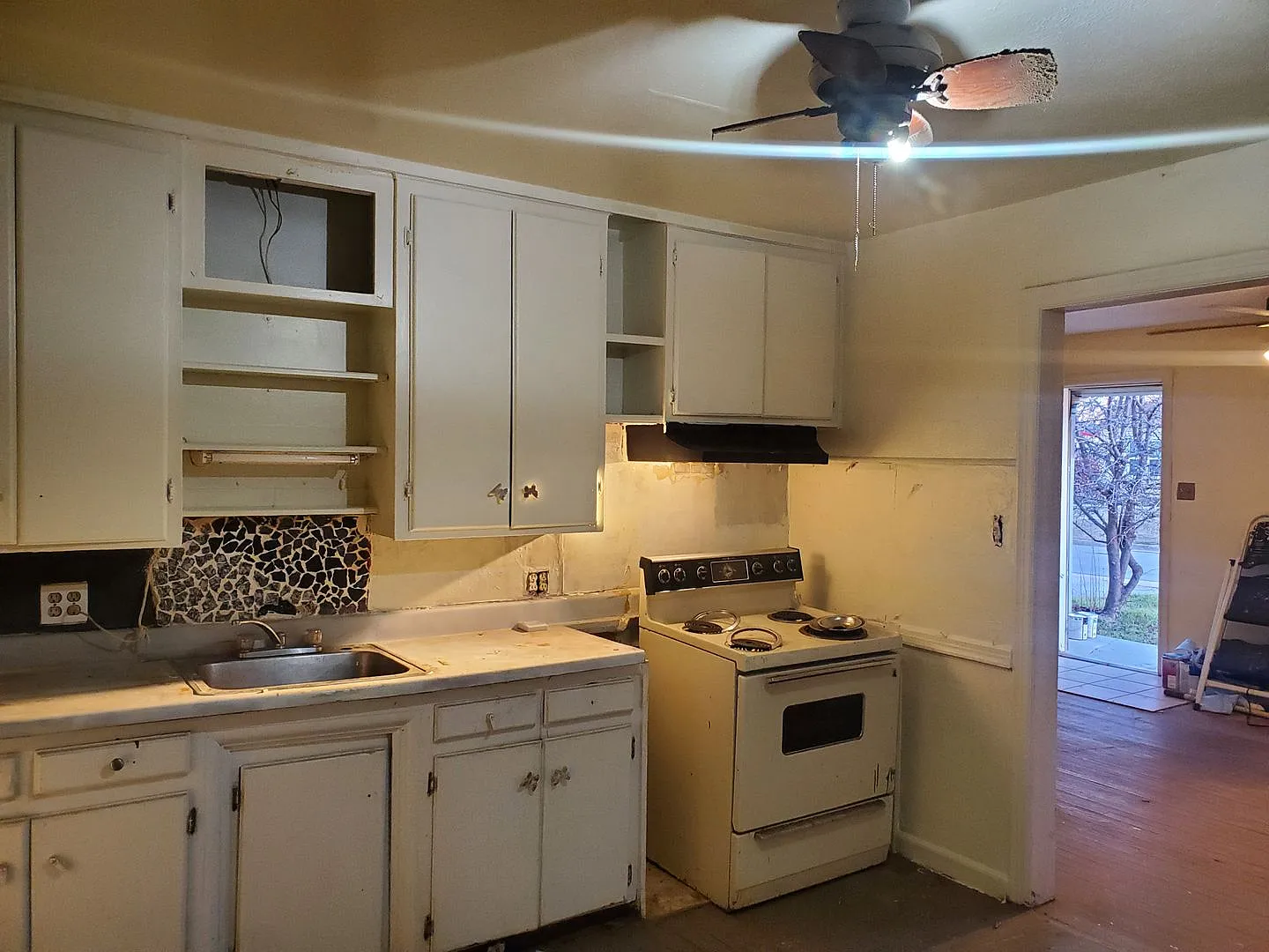 Rent to Own Make Ready! — Photo 4
