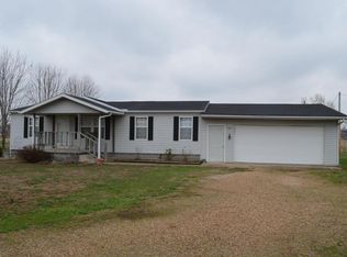 14879 Hereford Rd, Neosho, MO 64850
