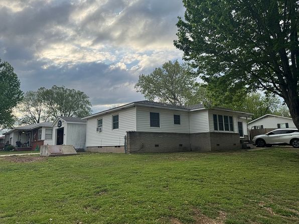 639 S 6th St, Fairfax, OK 74637