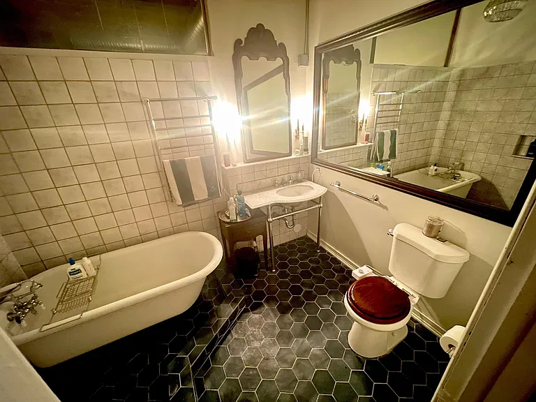 913 W Van Buren St #7F — Photo 15