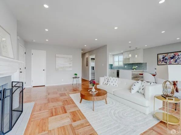 44 Avalon Dr, Daly City, CA 94015