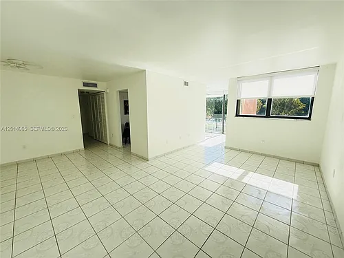 9440 W Flagler St #305 Photo 1