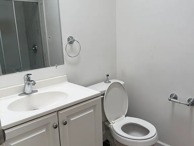 6301 Revere St — Photo 20