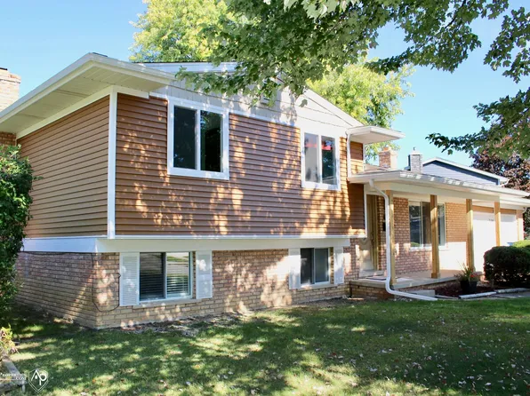 328 Salem Dr, Davison, MI 48423