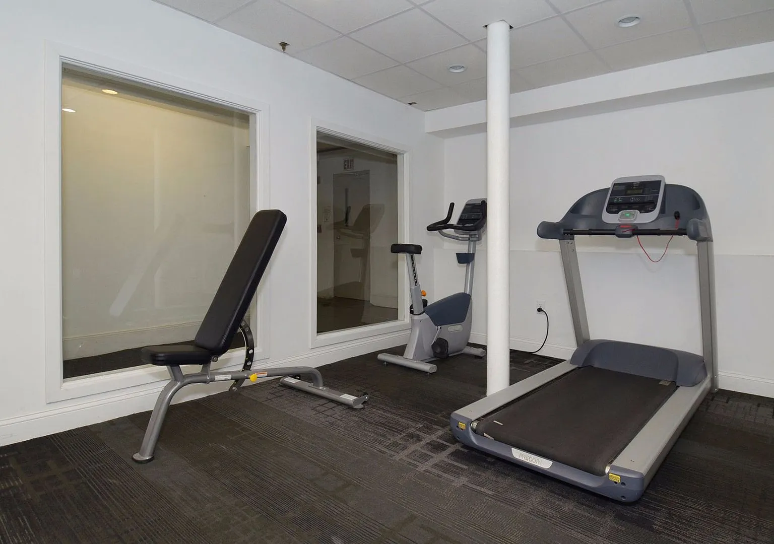 2 bed in the heart of Allston — Photo 1
