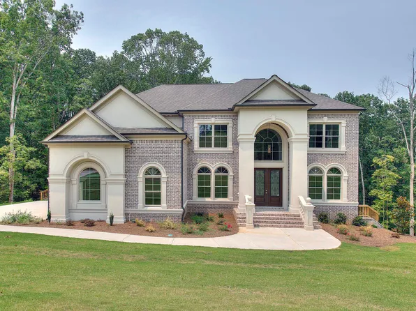 2003 Fontainbleau Dr, Conyers, GA 30094