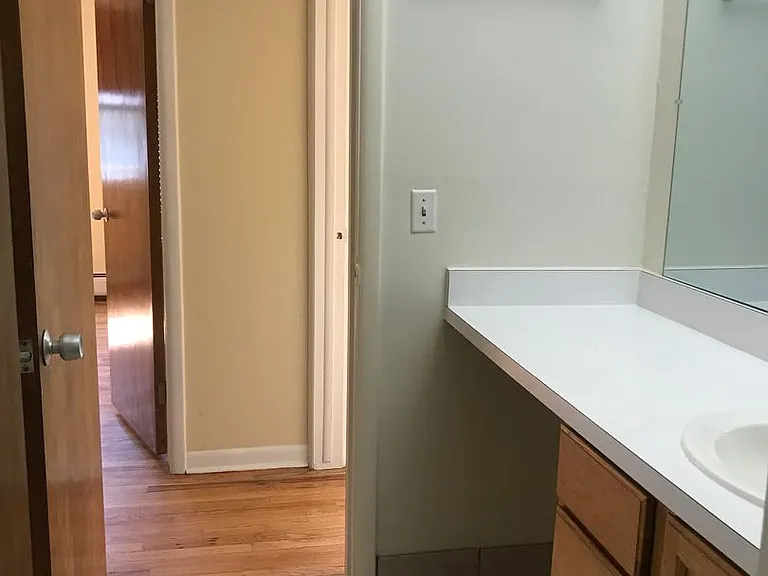 1221 Island Dr #104 — Photo 6