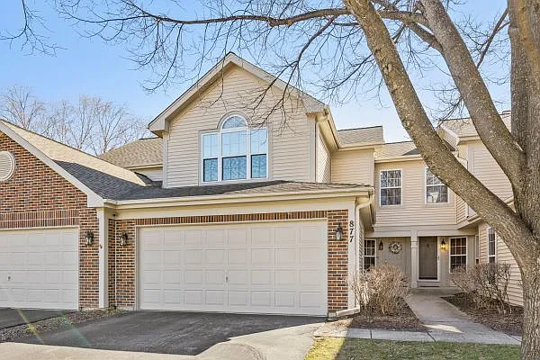 877 Dandridge Ct photo 1