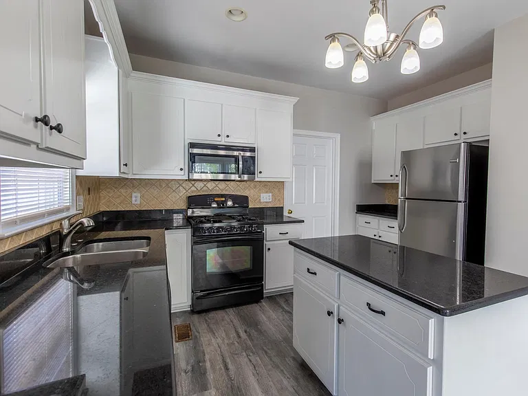 1716 Lakeview Ave — Photo 19