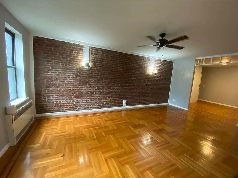1st image of 2 Stoddard Pl Bsmt 2