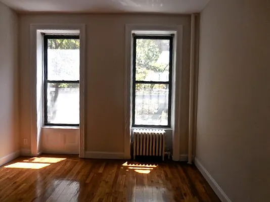 Rented by Aimee Grodanz, LREB | media 13