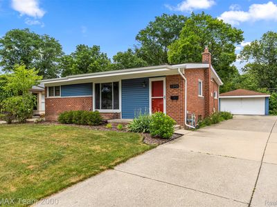 7396 N Charlesworth St, Dearborn Heights, MI, 48127