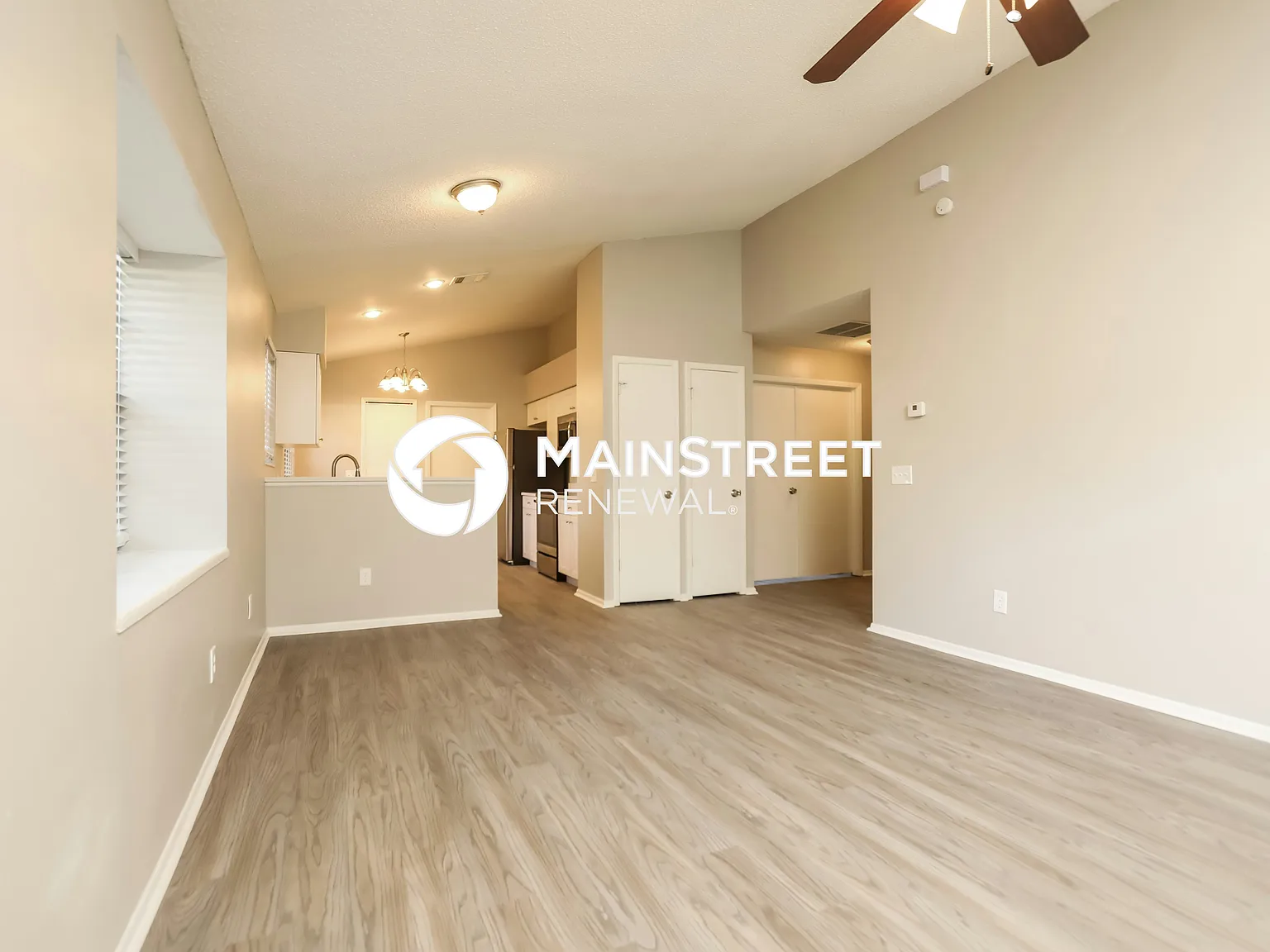 548 Portland Circle — Photo 3