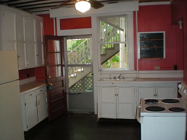 181 Merrimon Ave #5 — Photo 5