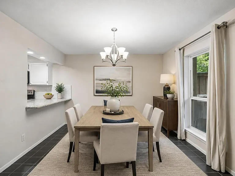2908 Clear Springs Dr — Photo 10
