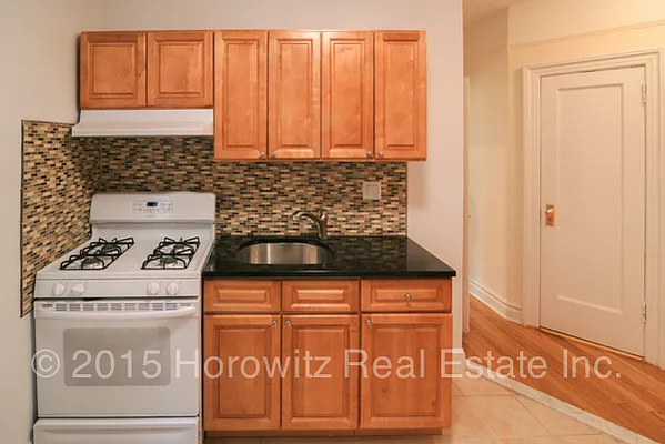 Rented by Horowitz Real Estate | media 12