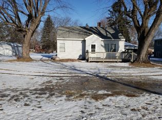 715 E Ripley St, Litchfield, MN 55355