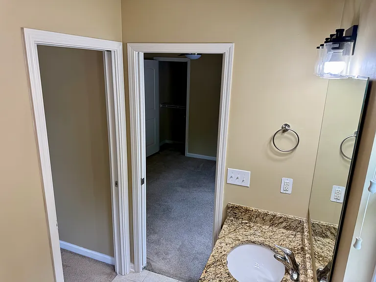 7007 McLothian Ln — Photo 54
