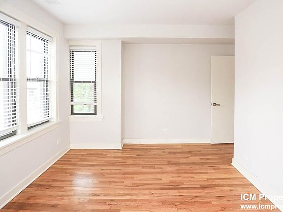 4th image of 2233 W Wilson Ave #1F